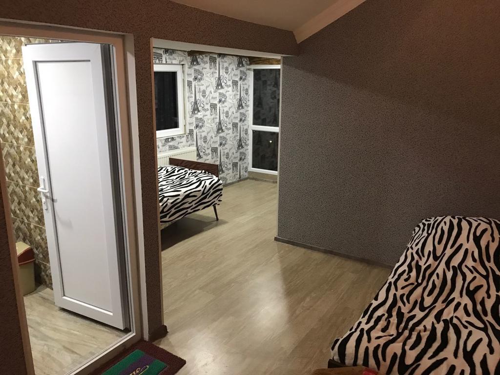 Rachvela'S Guest House 보르조미 외부 사진