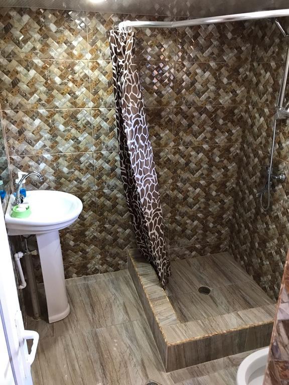 Rachvela'S Guest House 보르조미 외부 사진